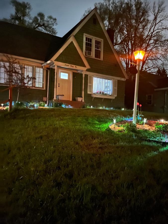 Cozy Cape Cod Villa Grand Rapids Buitenkant foto