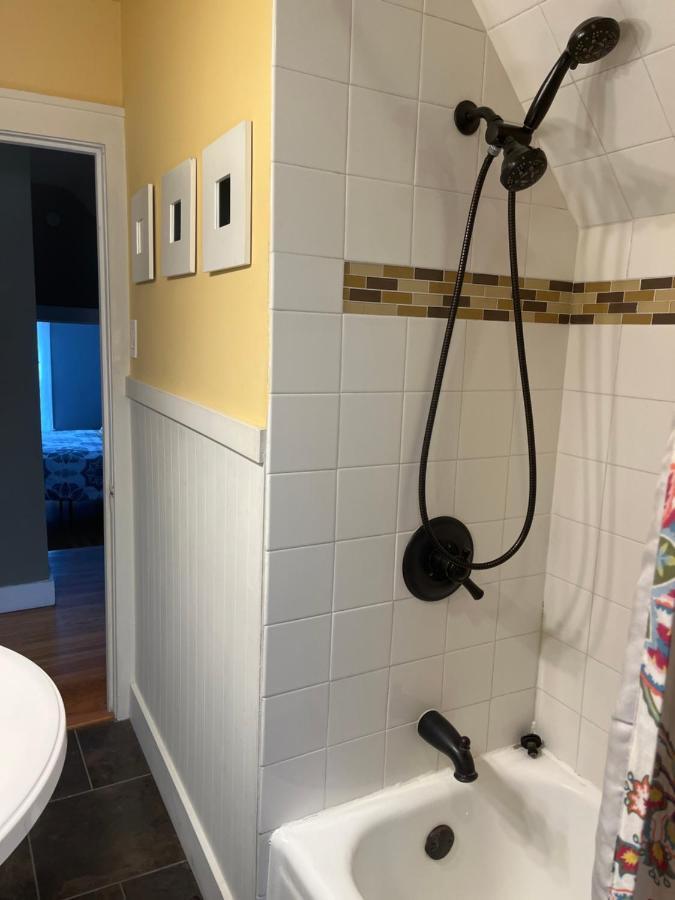 Cozy Cape Cod Villa Grand Rapids Buitenkant foto
