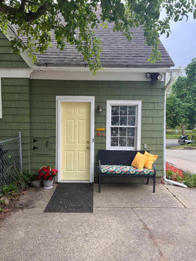 Cozy Cape Cod Villa Grand Rapids Buitenkant foto